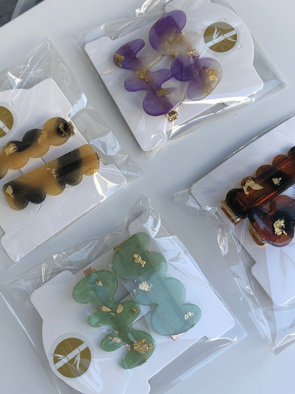 Resin clips