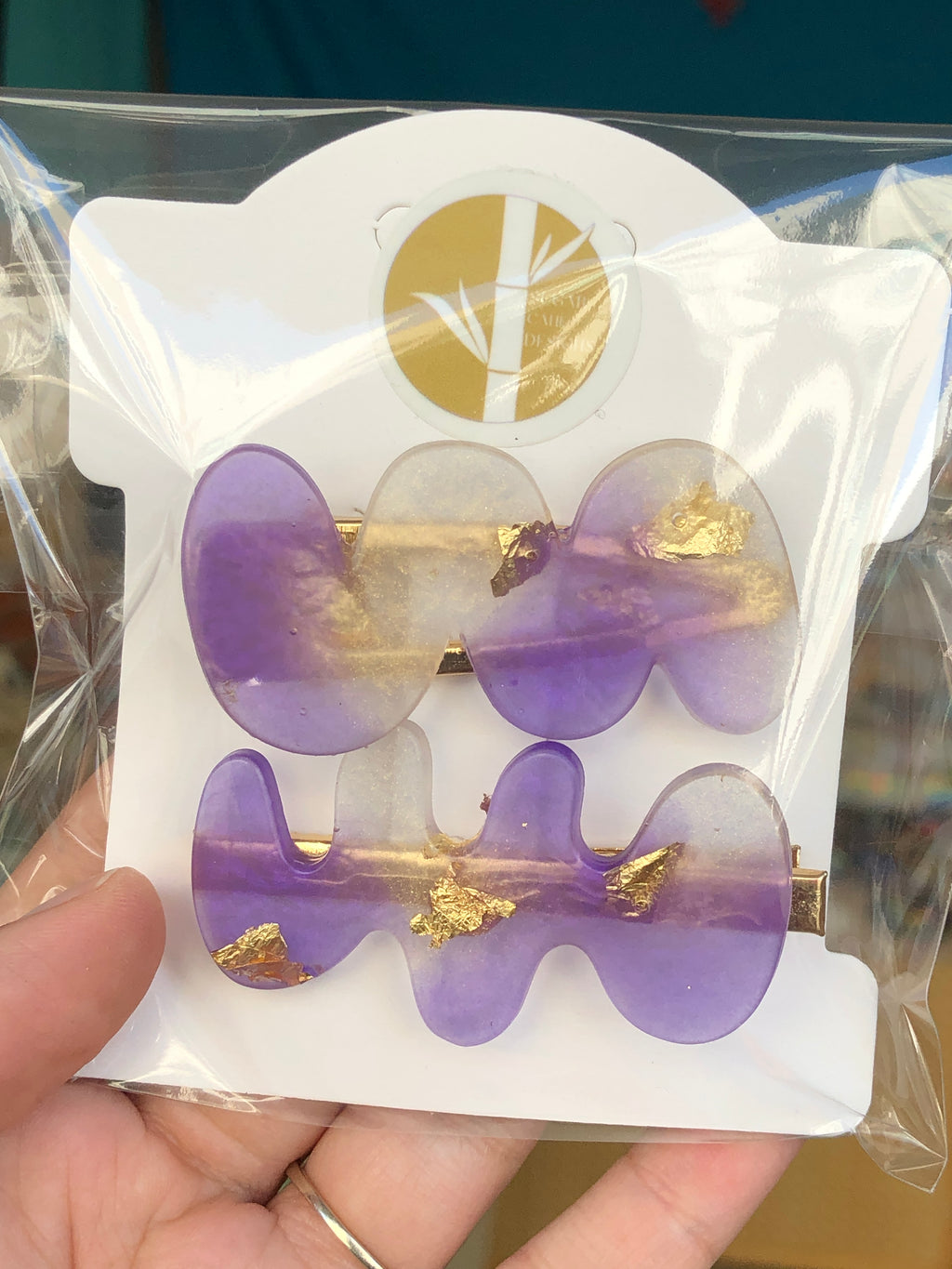 Resin clips