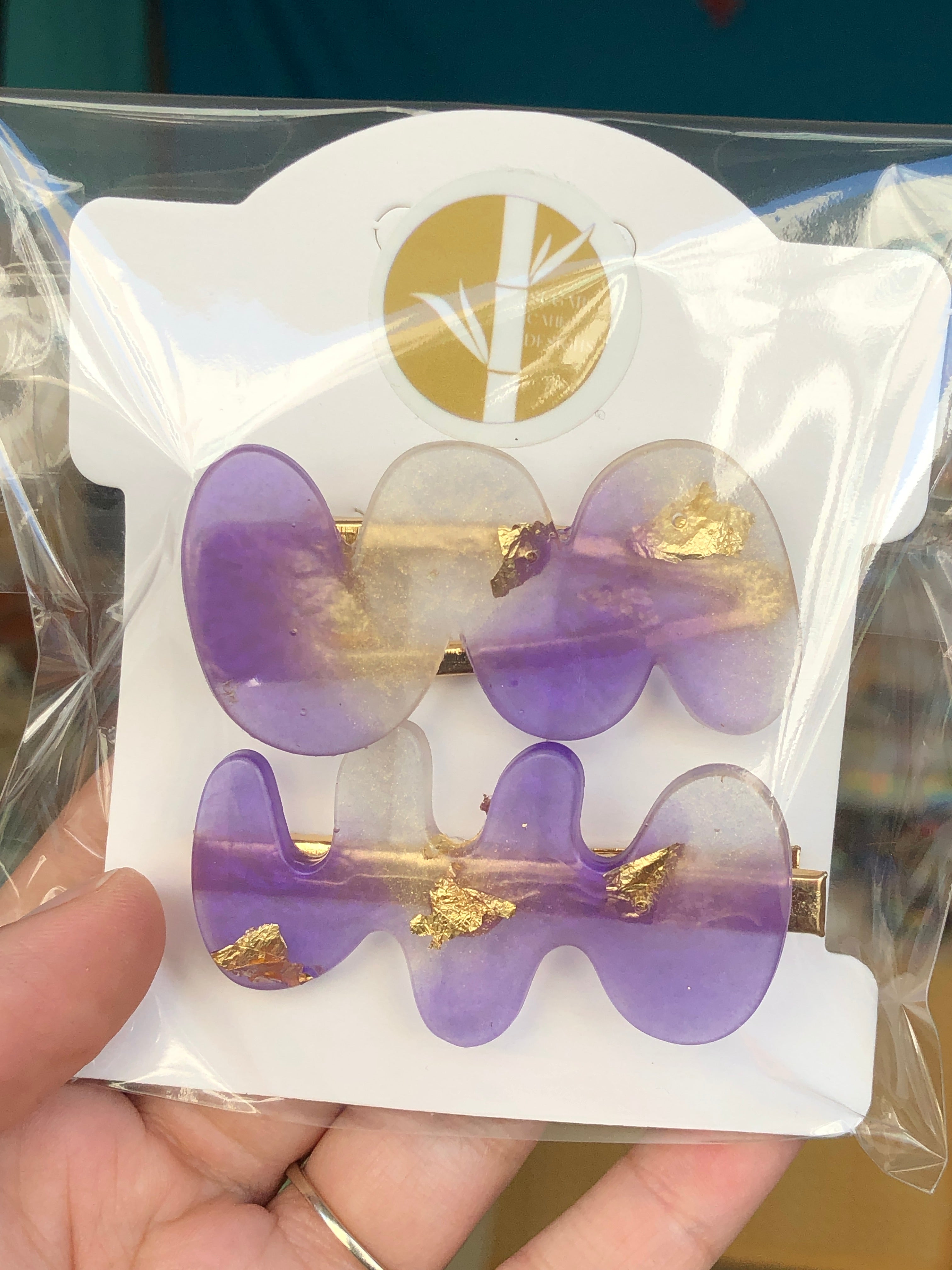 Resin clips