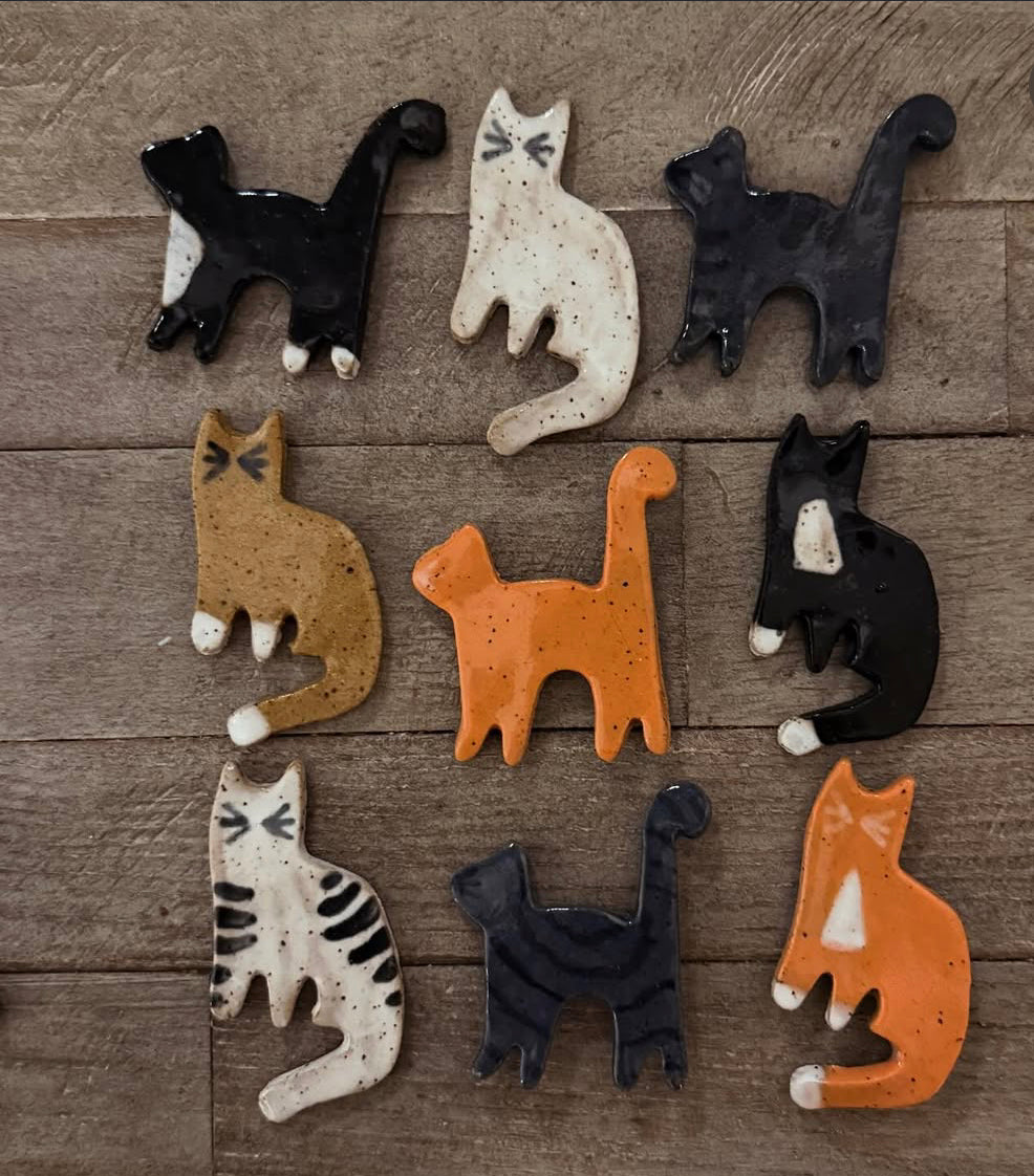Ceramic Cat Magnet