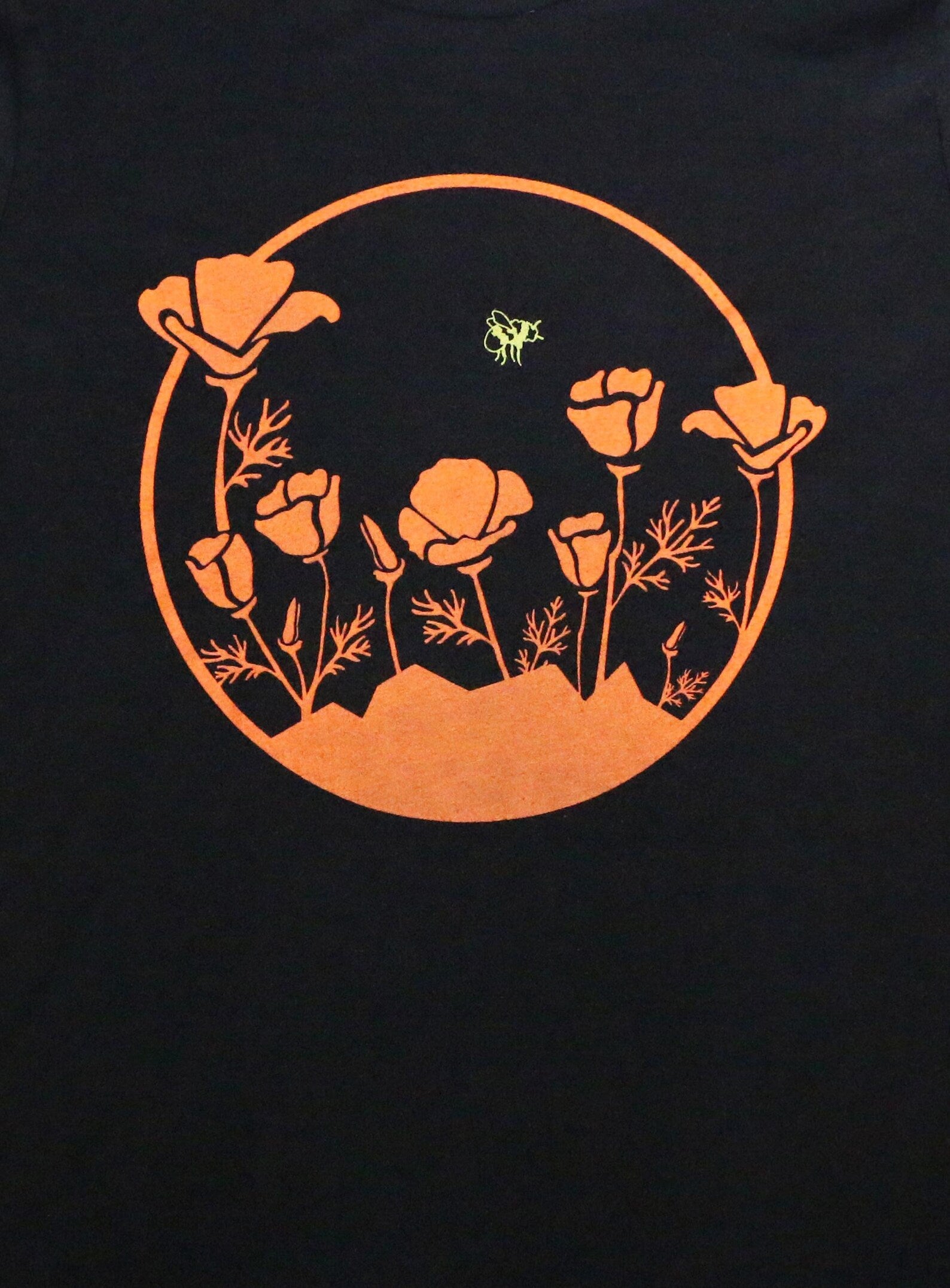 Unisex Adult T-Shirt - Poppy & Bee